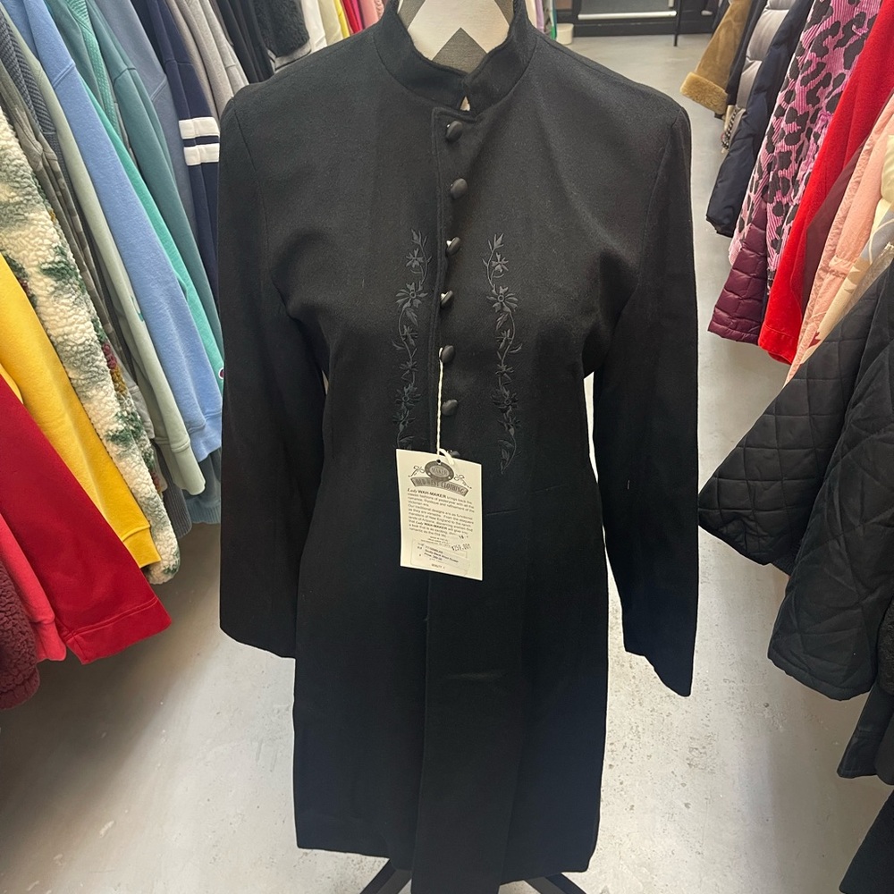 Sophisticated Black Embroidered Women's Trench Coat